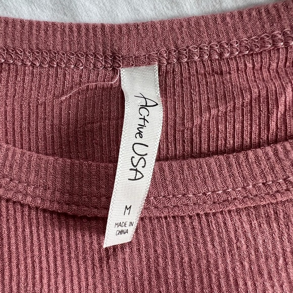 Pink top - Picture 2 of 2